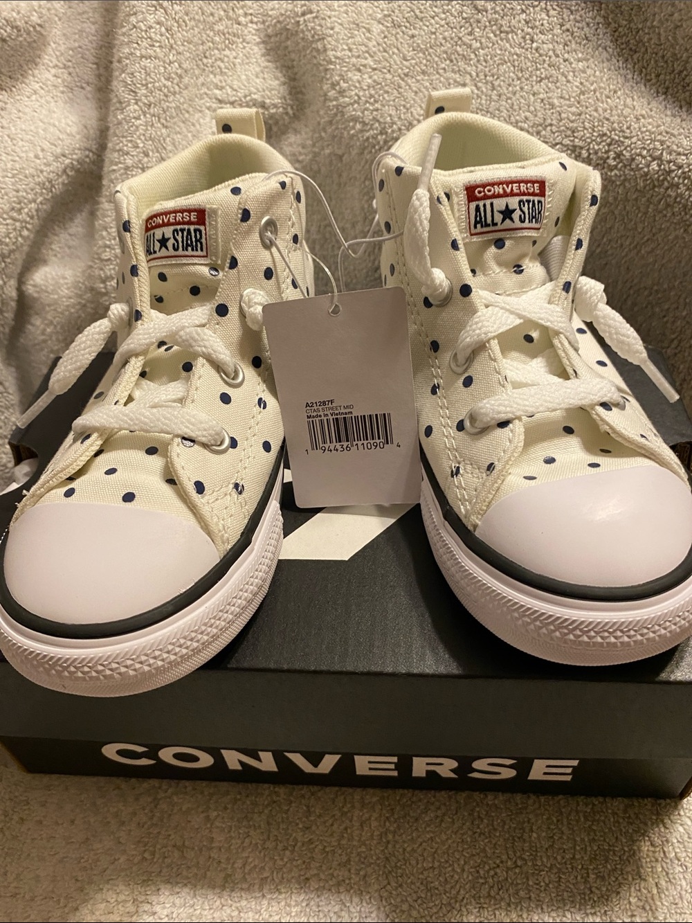 Converse Kids Cream Sneakers with Navy Polka Dots